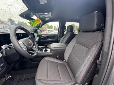2025 Chevrolet Suburban LS