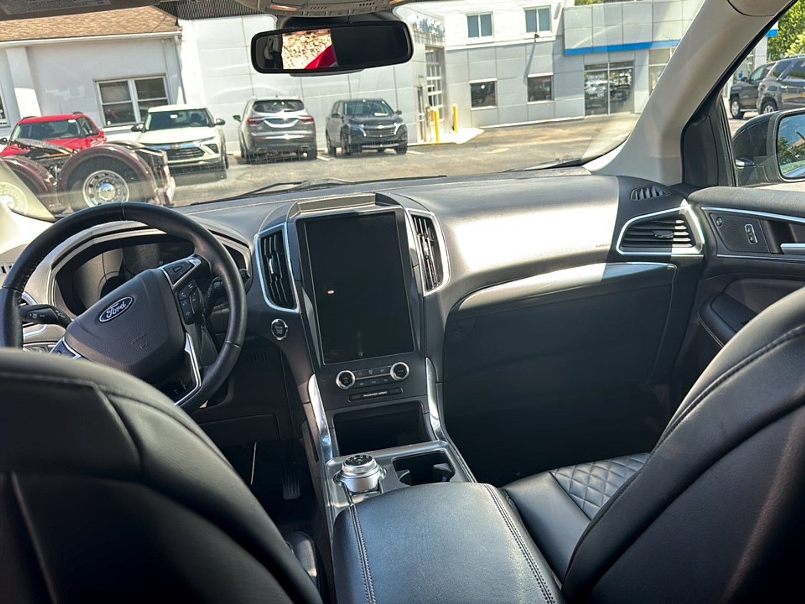 2024 Ford Edge Titanium