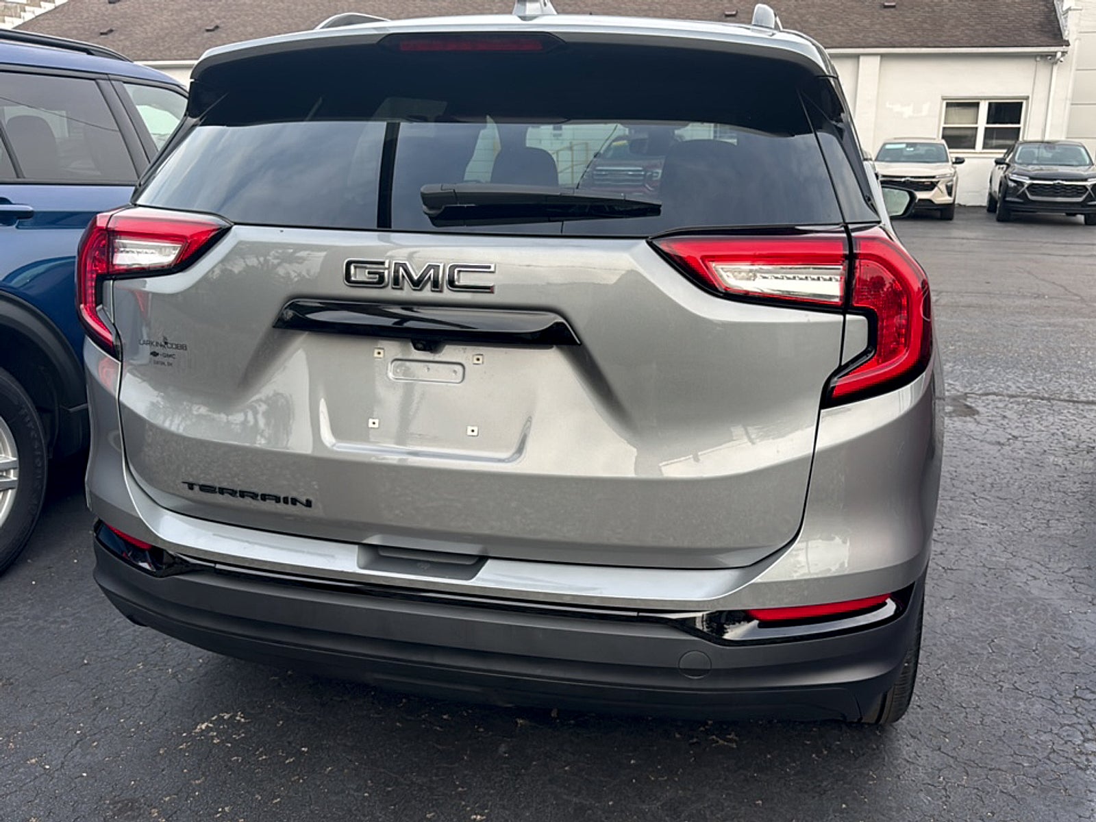 2024 GMC Terrain SLT
