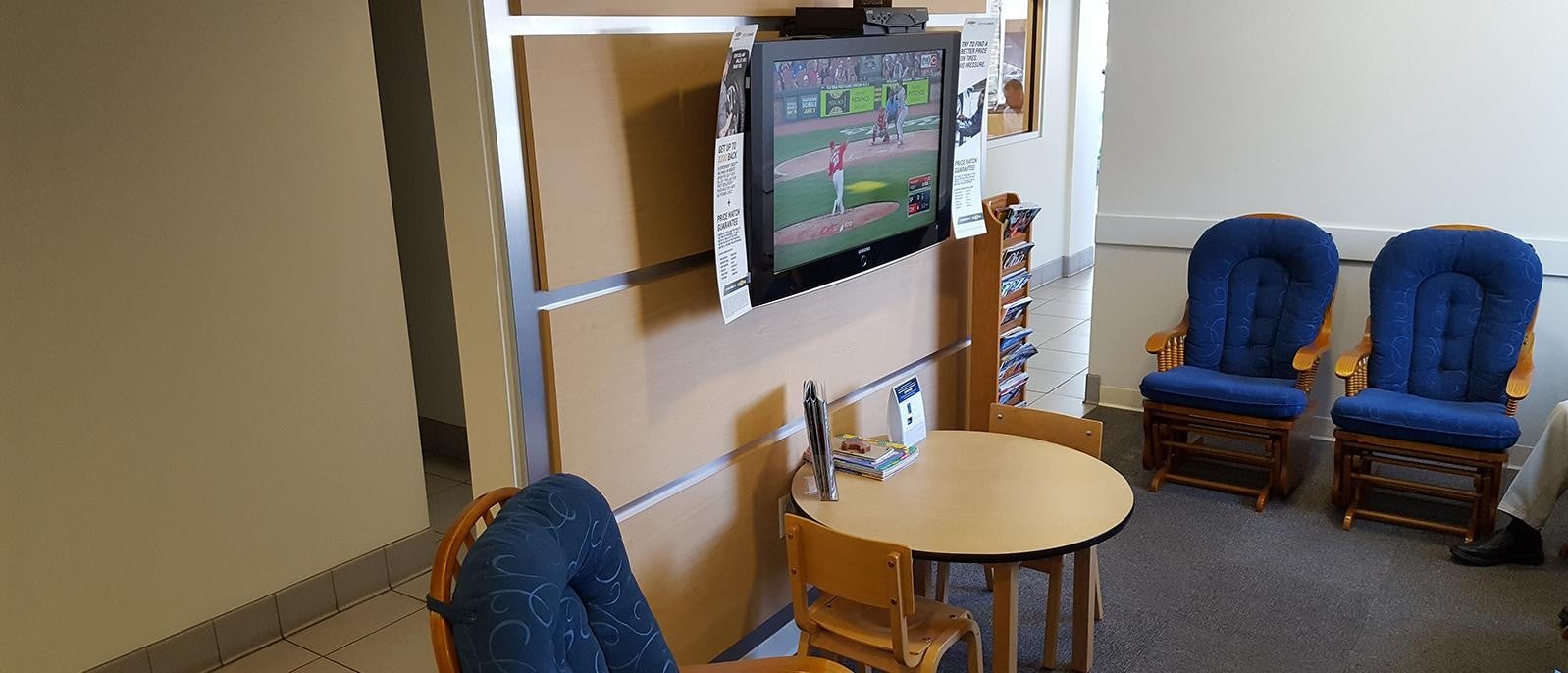 Larkin Cobb GMC dealership waiting room